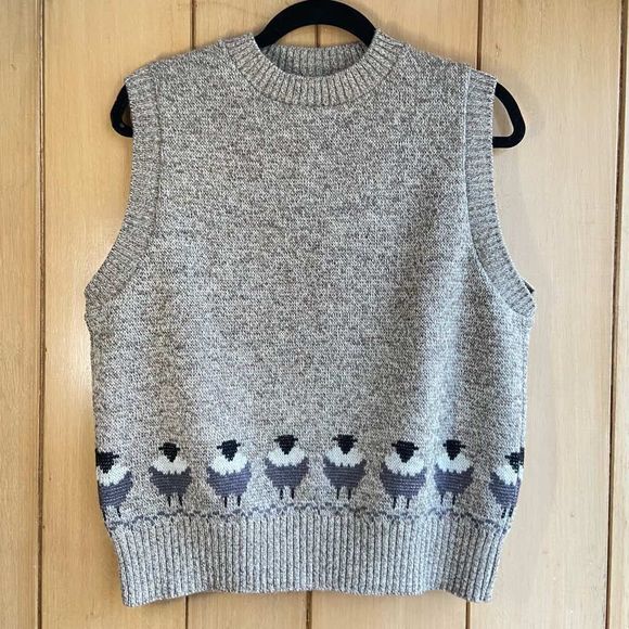 Winona Knits Jackets & Blazers - VTG 80s Winona Knits 100% Wool Sweater Vest with Sheep SZ L